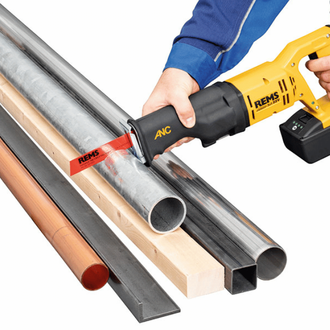 REMS 22V cordless electric reciprocating saw