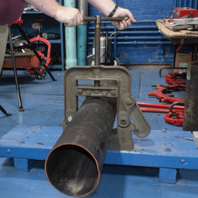 REED_pipe_Bench-Yoke-Vise_R1_02420_3