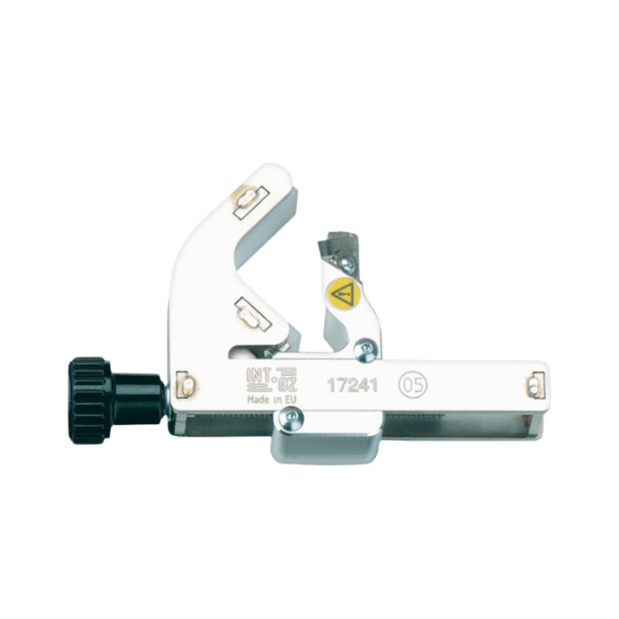 UFS - Tool for Chamfering Primary Insulation